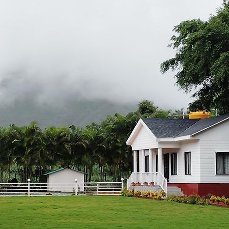 The White House With Swimming Pool Villa Wai Exterior photo